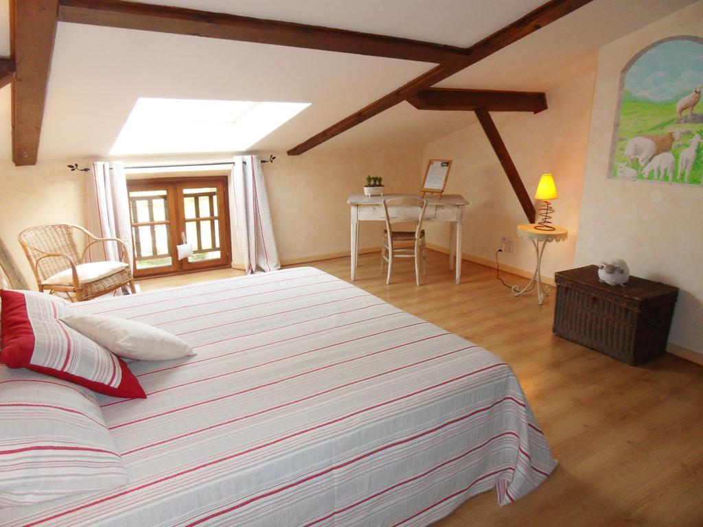 Bed and Breakfast L'Estapade Des Tourelons Saint-Jean-en-Royans Camera foto