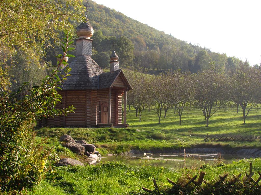 Bed and Breakfast L'Estapade Des Tourelons Saint-Jean-en-Royans Esterno foto