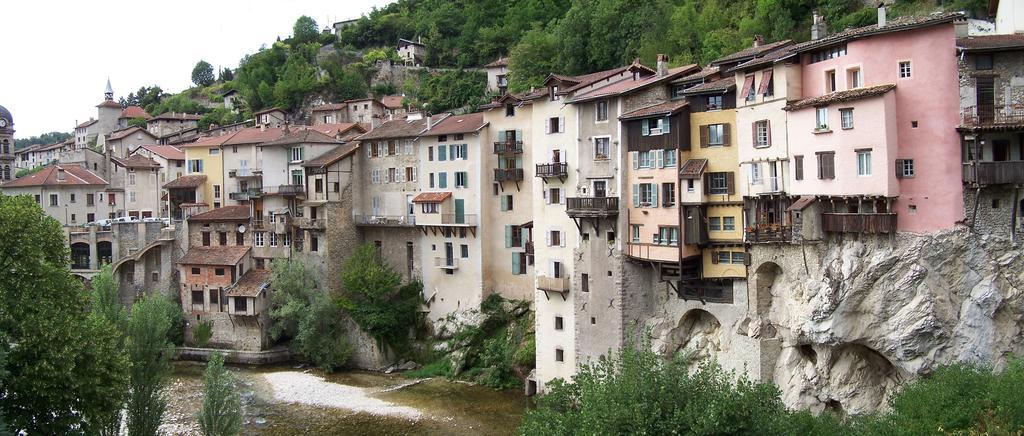 Bed and Breakfast L'Estapade Des Tourelons Saint-Jean-en-Royans Esterno foto