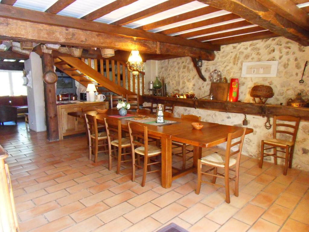 Bed and Breakfast L'Estapade Des Tourelons Saint-Jean-en-Royans Esterno foto