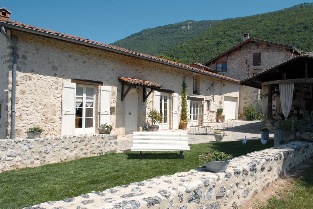 Bed and Breakfast L'Estapade Des Tourelons Saint-Jean-en-Royans Esterno foto